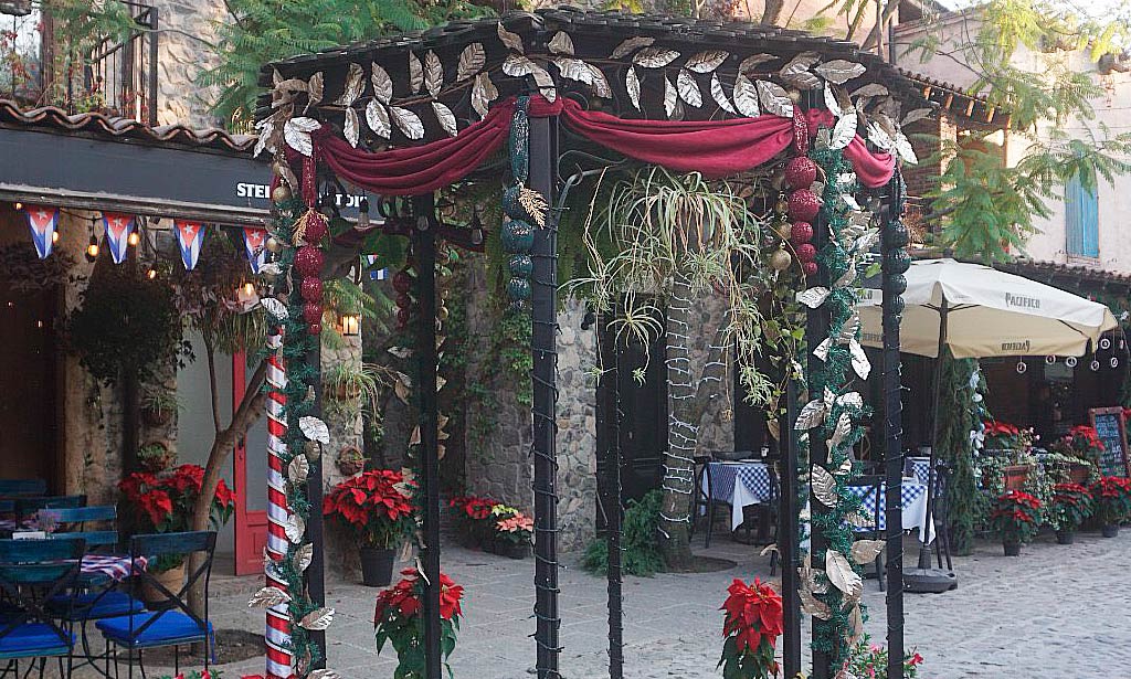 Escenario Barrio Fundadores - Cartelera