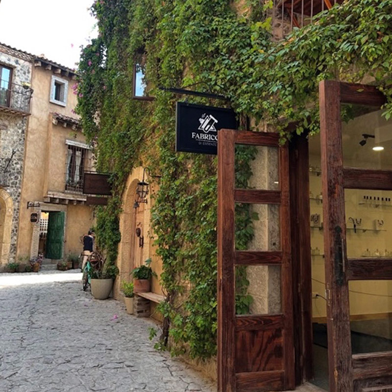 Fabrica di essenze