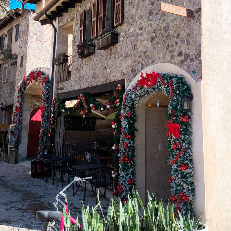 Mestiza Bistro Café